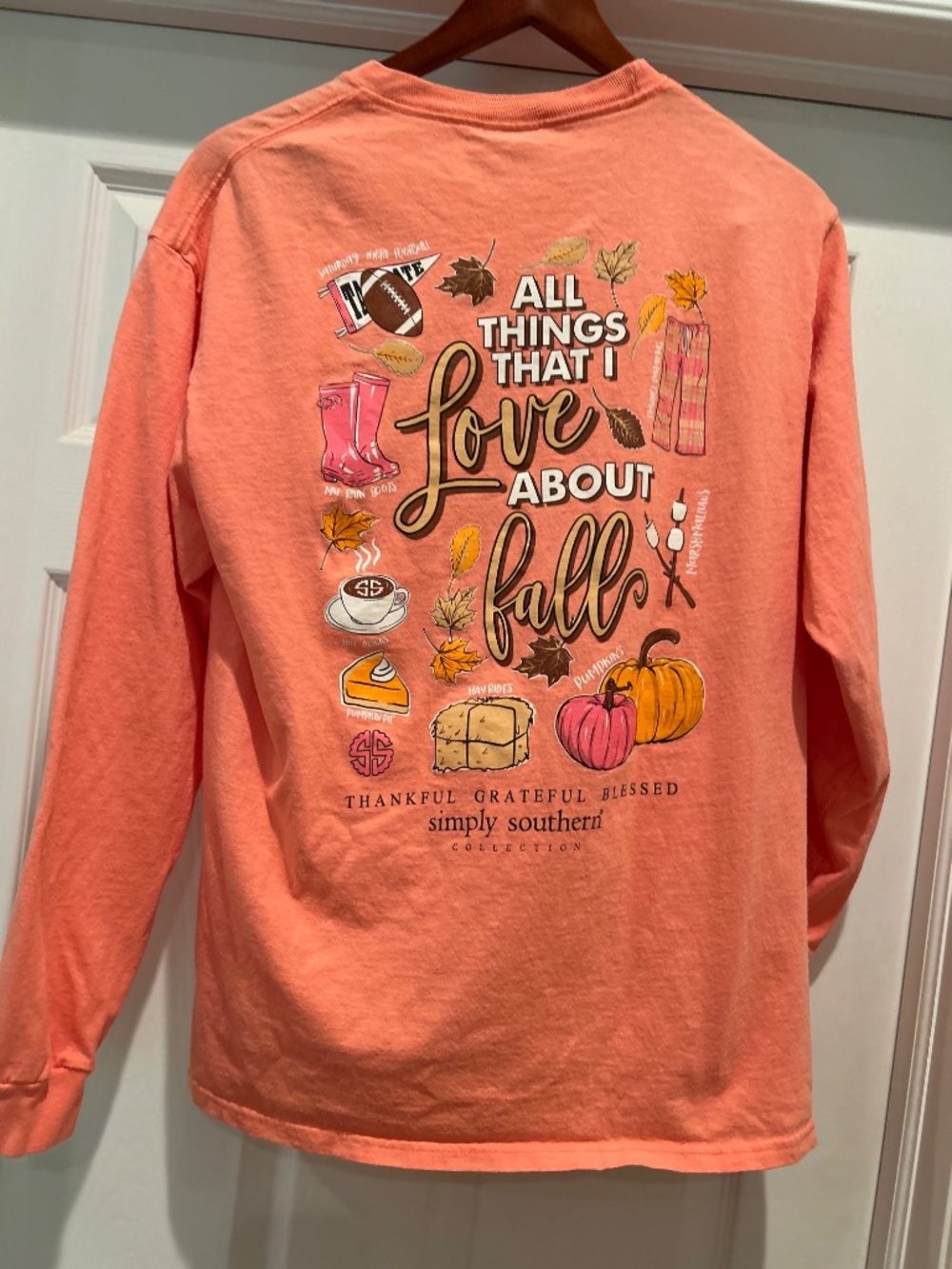 Long Sleeve Tee by Simply Southern I love Fall Large - Picture 7 of 8